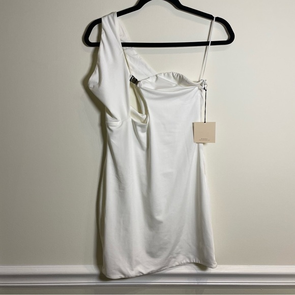 Revolve superdown electra cut out dress in white size large - Picture 4 of 9